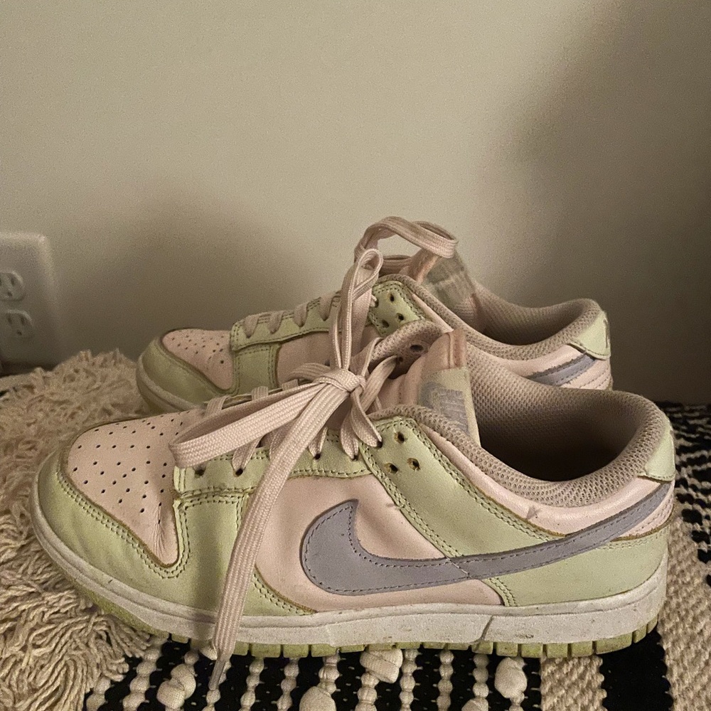 Nike Dunks!!